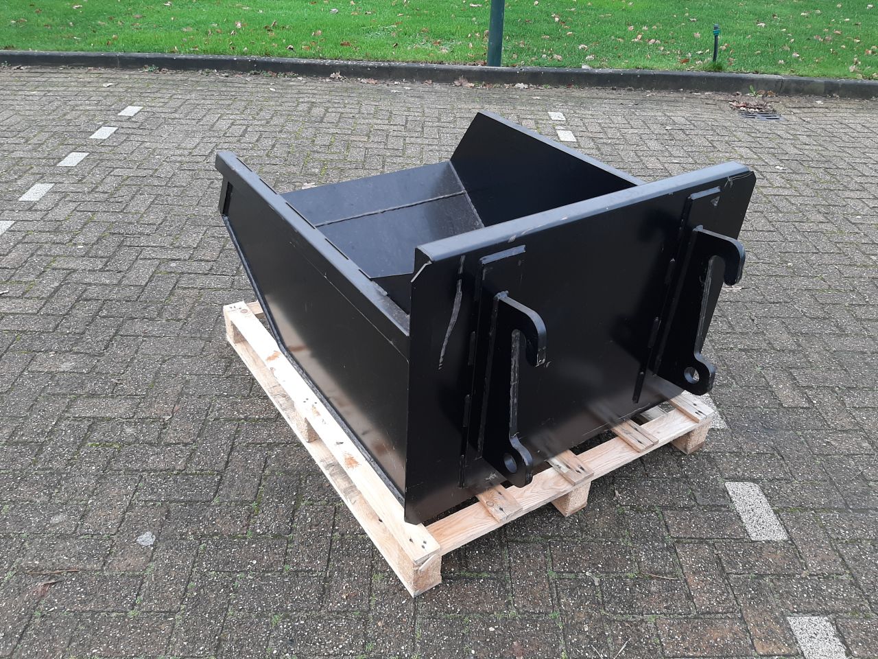 Paardenmestbak - Uitmestbak GiANT shovel snelwissel