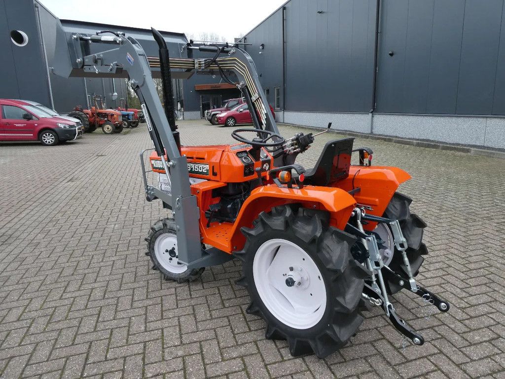 Kubota B1502 4wd / Voorlader / Zijschakeling