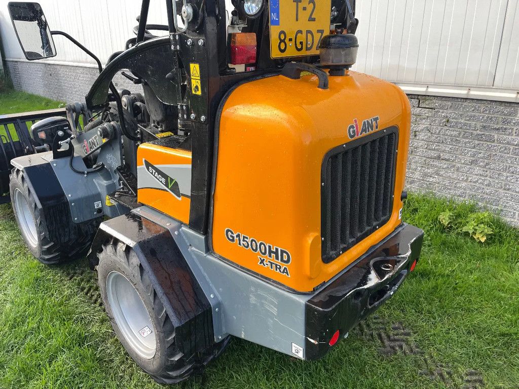 Giant G1500 Xtra shovel