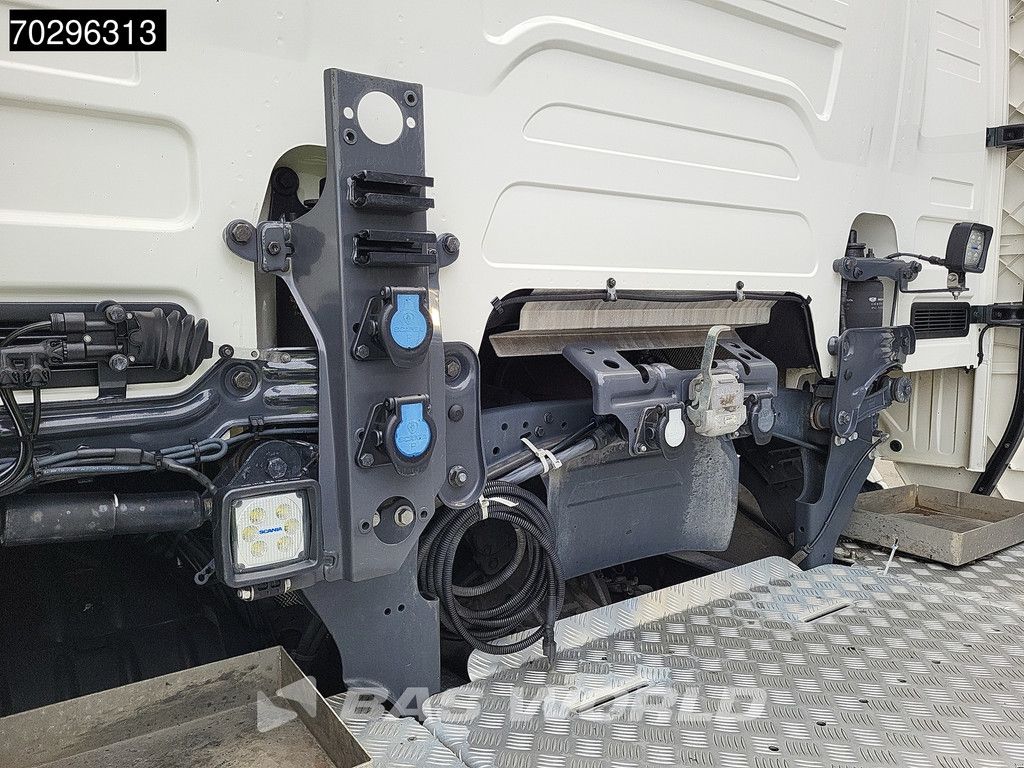 Scania R590 6X2 WB315! Retarder Full-Air 2xTanks Leather ACC Navi LED Euro 6