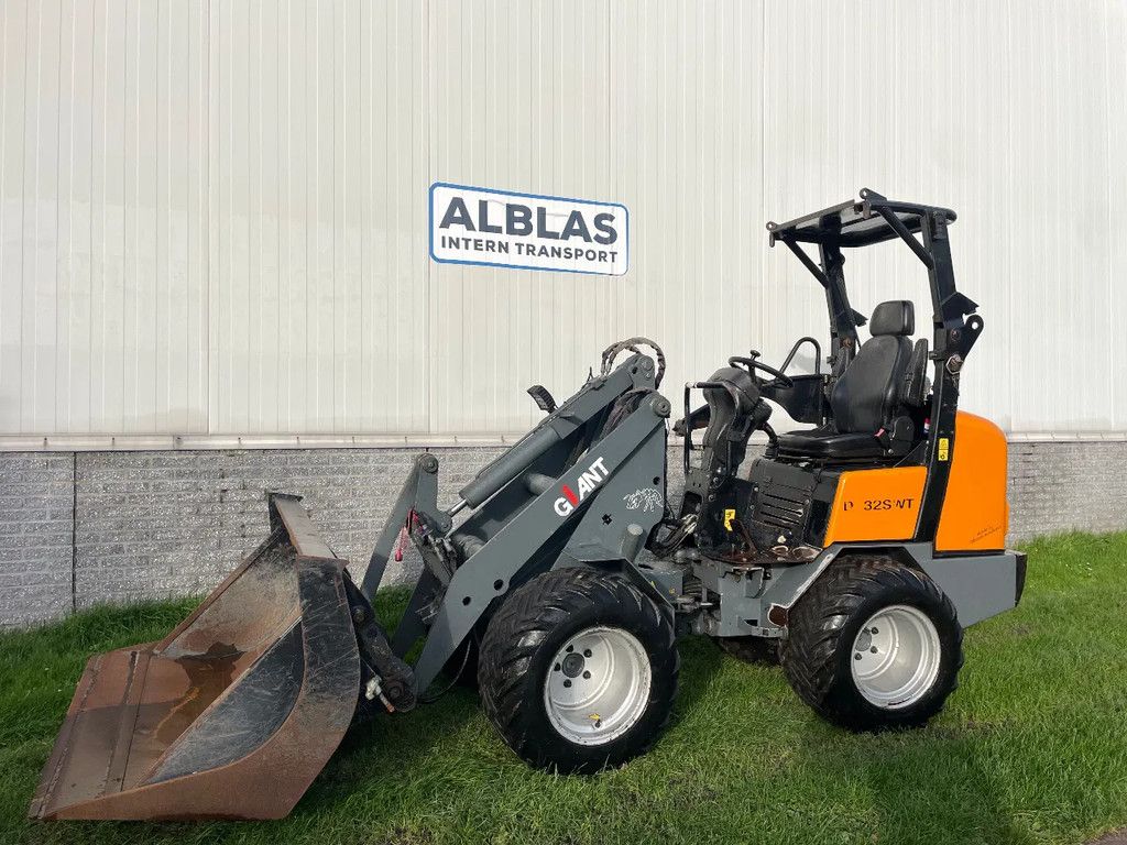 Giant 332SWT met hoge giek met kenteken