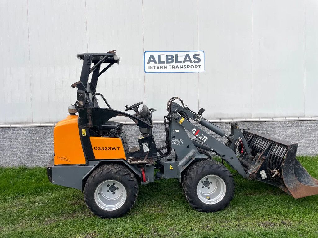 Giant 332SWT met hoge giek met kenteken