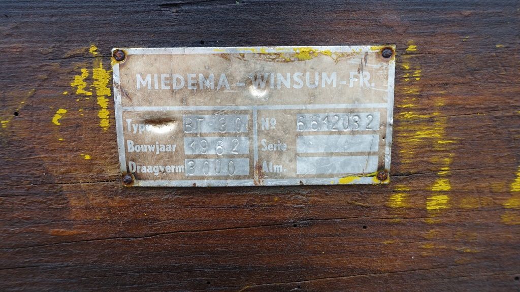 Miedema BT30 schamelwagen met originele Hooirekken