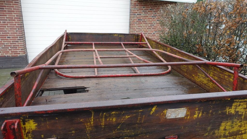 Miedema BT30 schamelwagen met originele Hooirekken