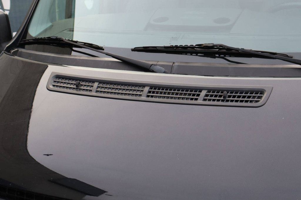 Bestelwagen Ford TRANSIT 260S VAN 85DPF LR 4.23 Diesel 2010