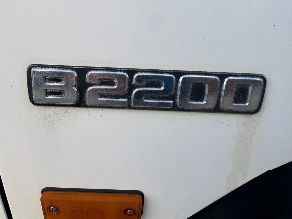 Mazda B-serie **B2200-DIESEL**