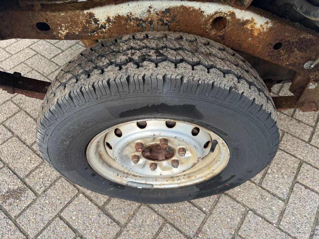 Mazda B-serie **B2200-DIESEL**