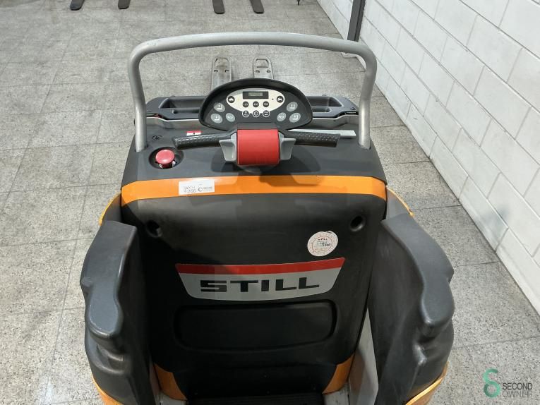 Pallet trucks Electric Still EXU-S24 2018