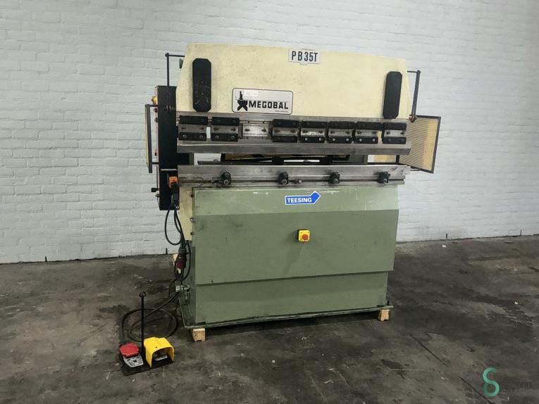 Press brakes Megobal PB1635