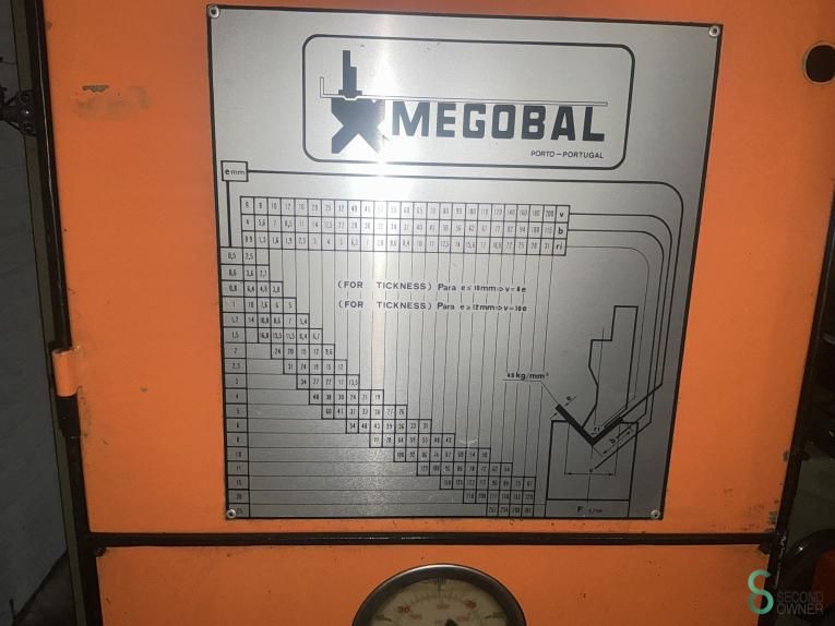 Press brakes Megobal PB1635