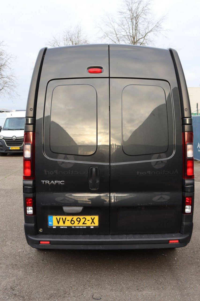 Renault Trafic Diesel 2016 Van