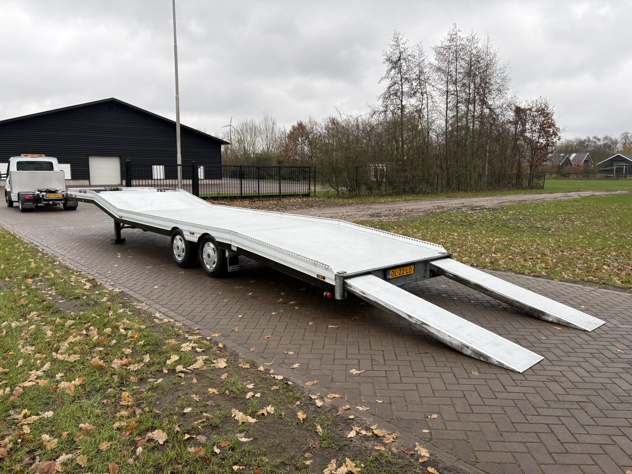 Be oplegger 5 ton ambulance auto transporter Veldhuizen