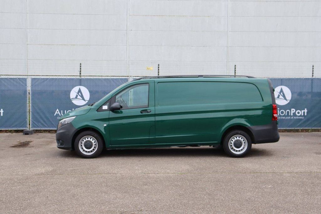 Mercedes-Benz Vito Diesel 2022 Van