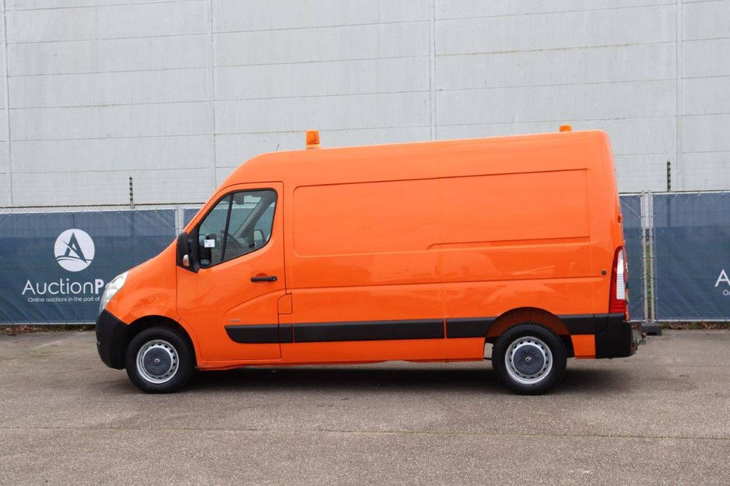 Opel MOVANO Diesel-Transporter 2015