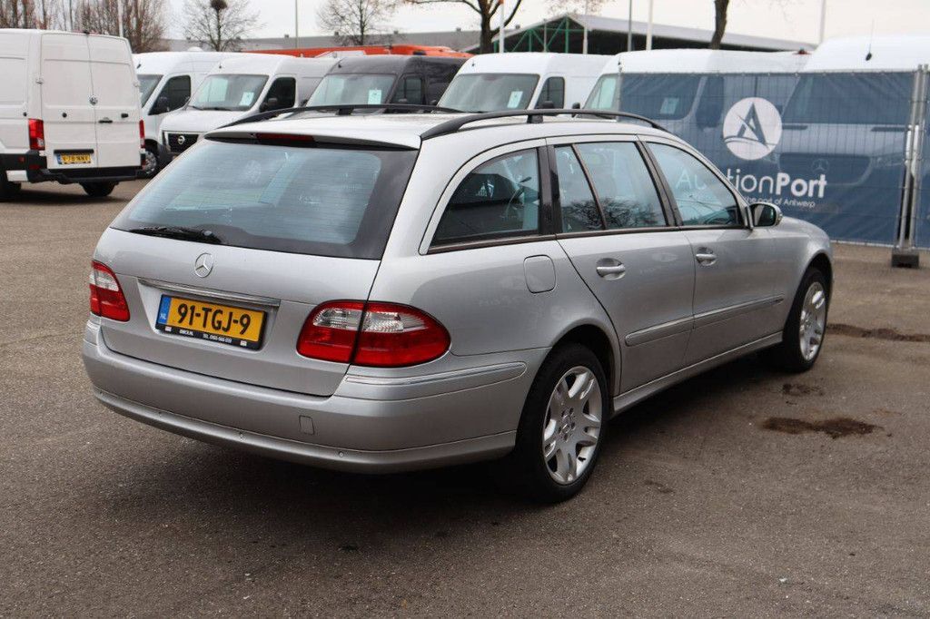 Mercedes-Benz E 500 4-MATIC Petrol Station Wagon 2004