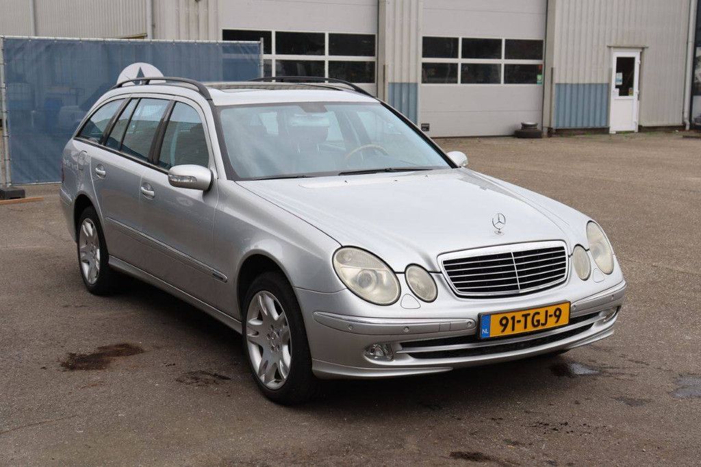 Mercedes-Benz E 500 4-MATIC Petrol Station Wagon 2004