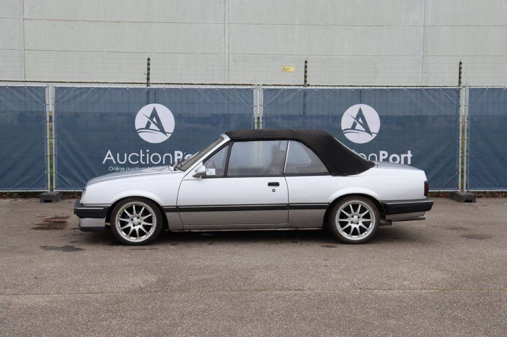 Cabriolet Opel ASCONA-C Benzine 1985