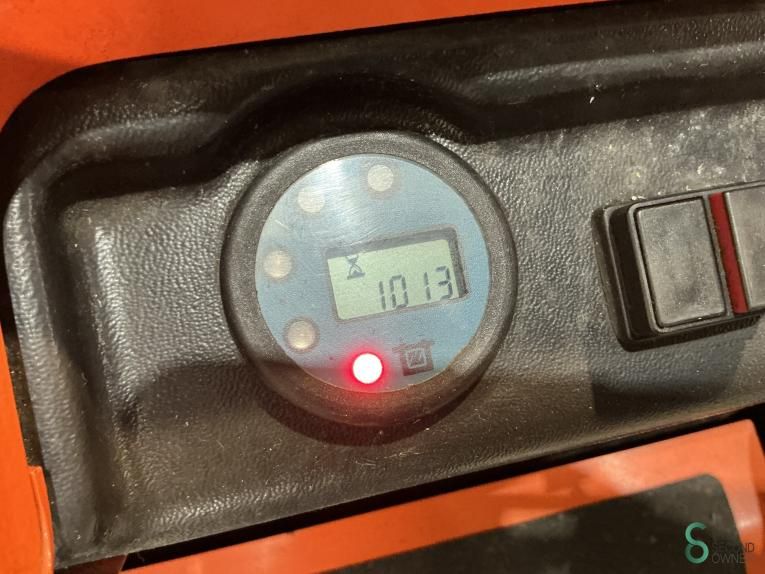 Pallet trucks Electric Doosan LEDH18 2009