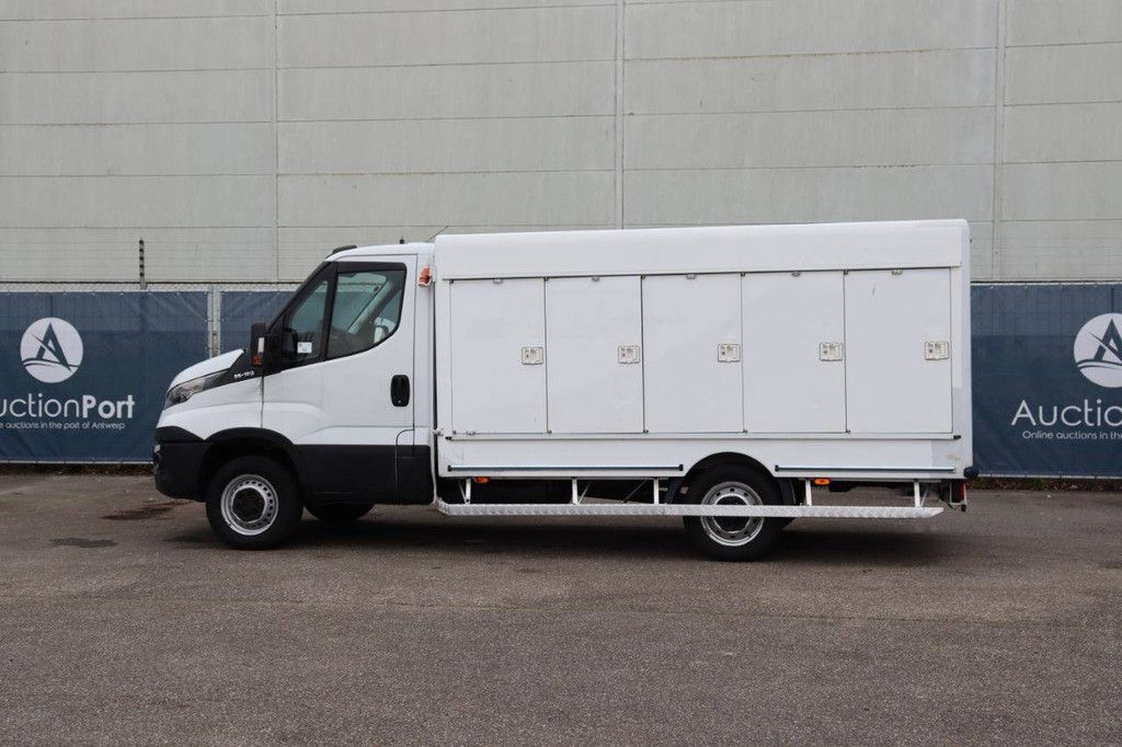 Iveco Daily 35S12 Diesel-Kastenwagen 2016