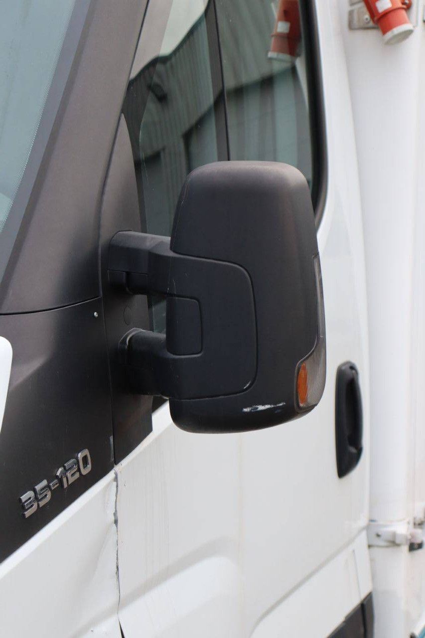 Iveco Daily 35S12 Diesel-Kastenwagen 2016