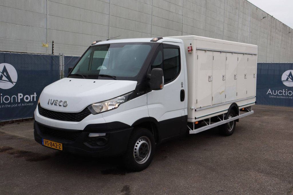 Iveco 35S13 Diesel-Kastenwagen 2016