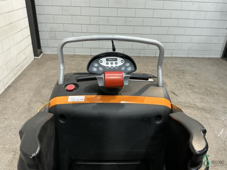 Pallet trucks Electric Still EXU-S24 2018