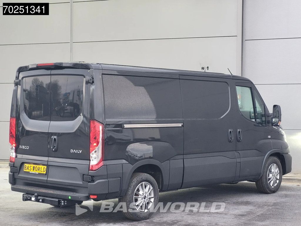 Iveco Daily 35S21 3.0L Automaat L2H1 210PK Laag Dak 2025-Model 3,5t Trekhaak ACC Navi LED Camera Parkeersensoren Euro6 L2 8m3 A/C Towbar