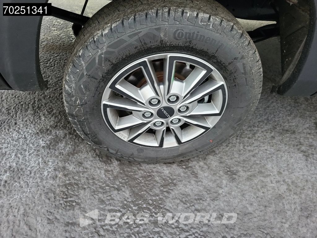 Iveco Daily 35S21 3.0L Automaat L2H1 210PK Laag Dak 2025-Model 3,5t Trekhaak ACC Navi LED Camera Parkeersensoren Euro6 L2 8m3 A/C Towbar