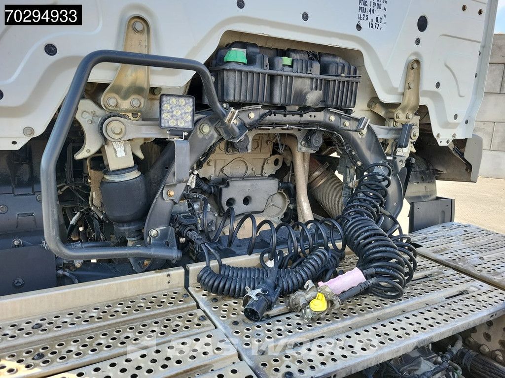 Mercedes Arocs 2046 4X2 ClassicSpace Big-Axle Retarder Standklima Euro 6