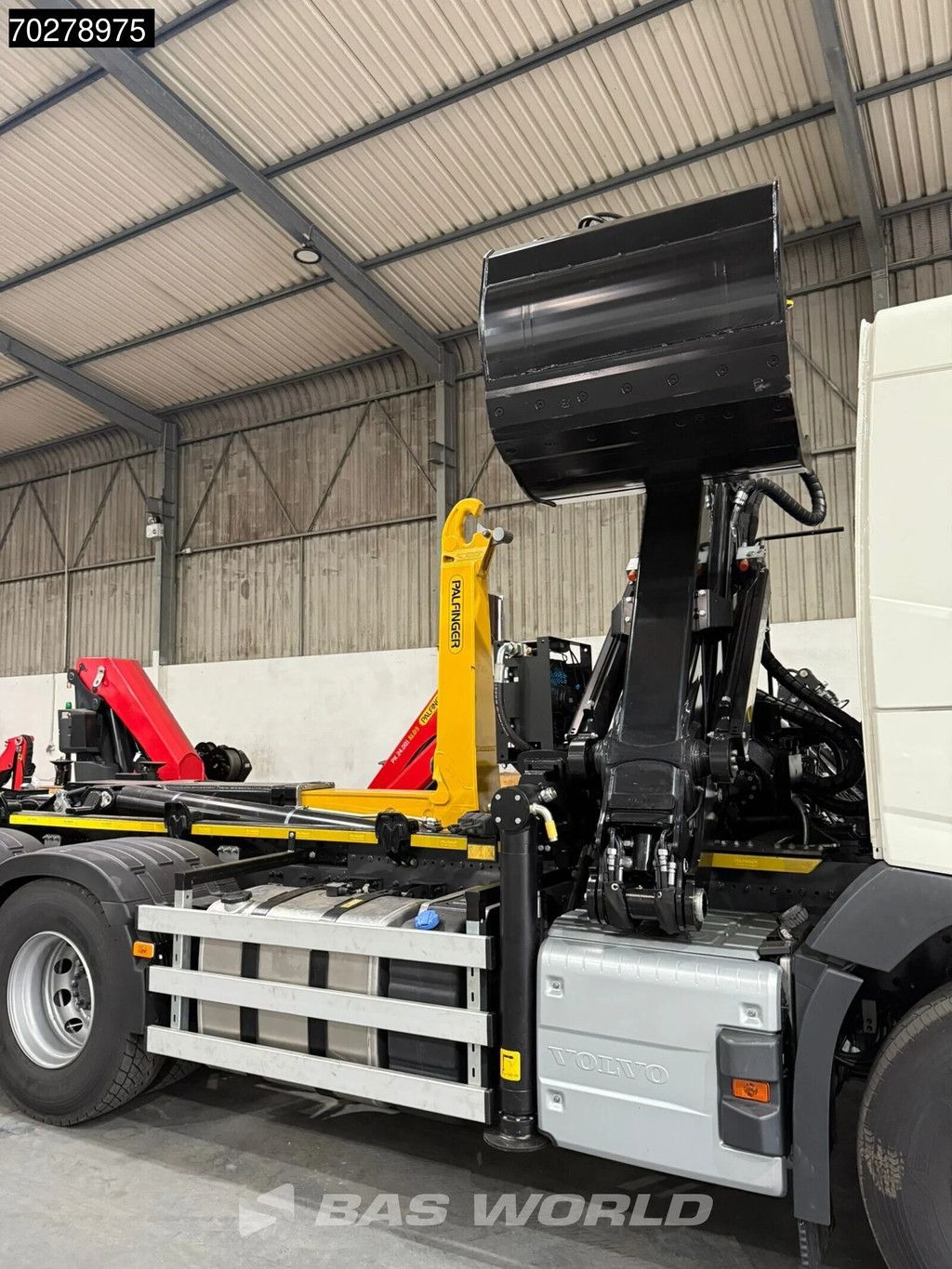 Volvo FM 460 8X4 NEW! Palfinger Q200Z95TR HPLS Crane + HT 24 TEC Hooklift ACC LED