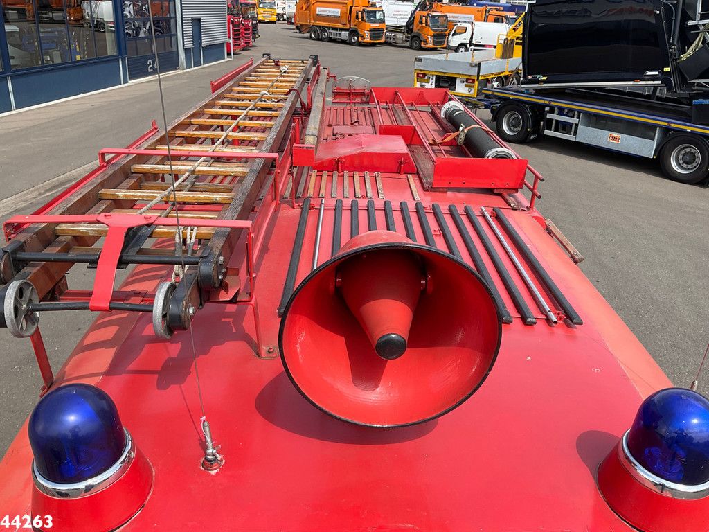 Mercedes-Benz LF 311 Oldtimer Feuerwehrfahrzeug Just 35.940 km!