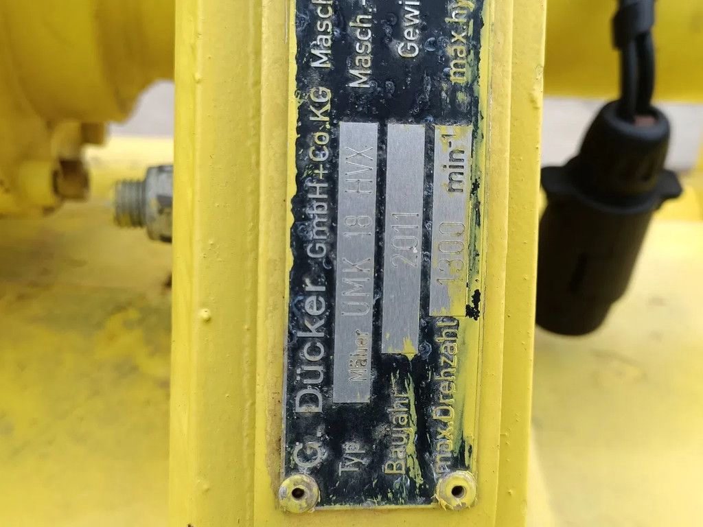 Dücker UMX 18 HVX