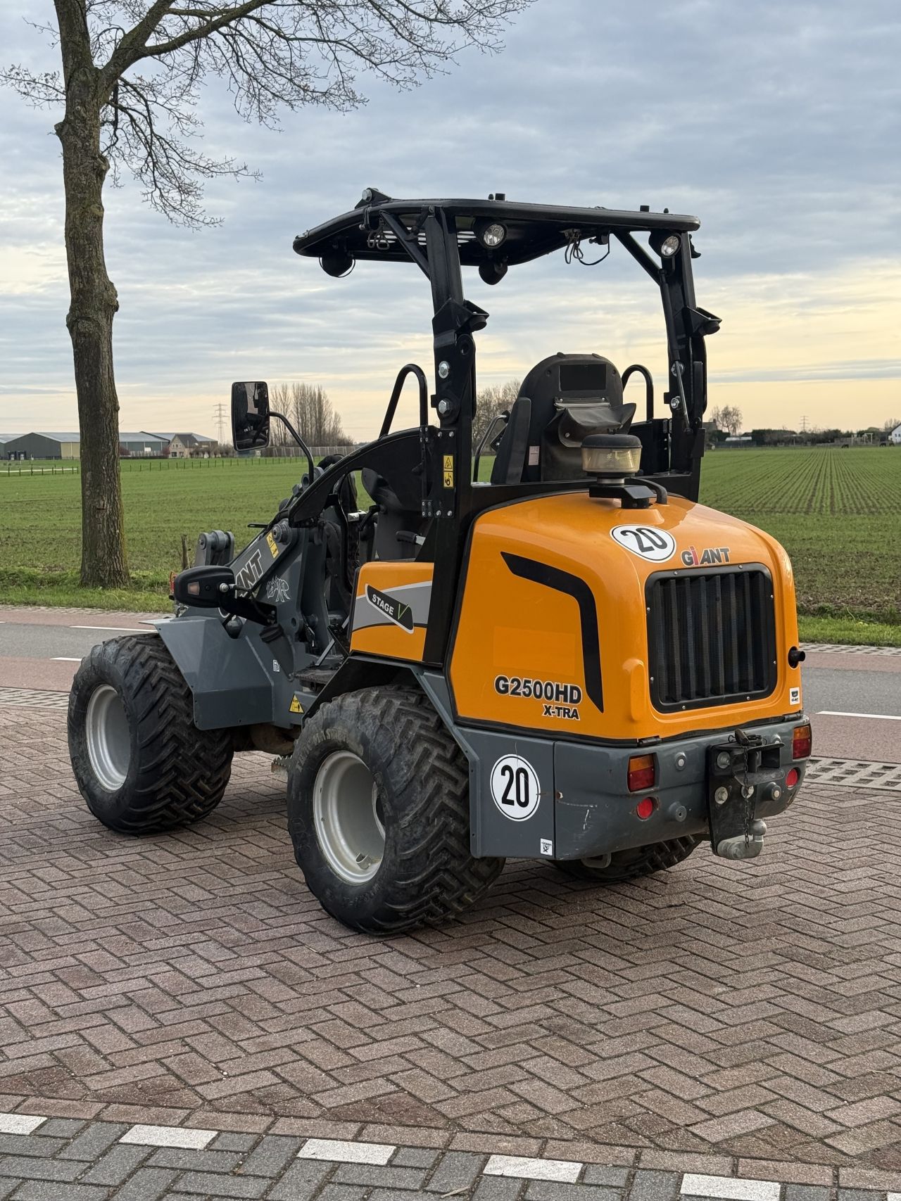 Giant g2500 extra HD ( 560 uur )