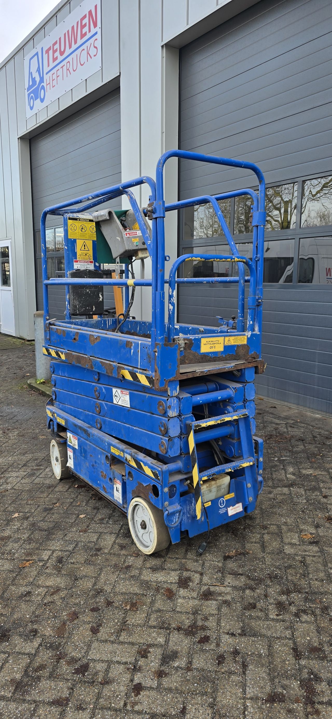 Schaarhoogwerker Upright 8 meter