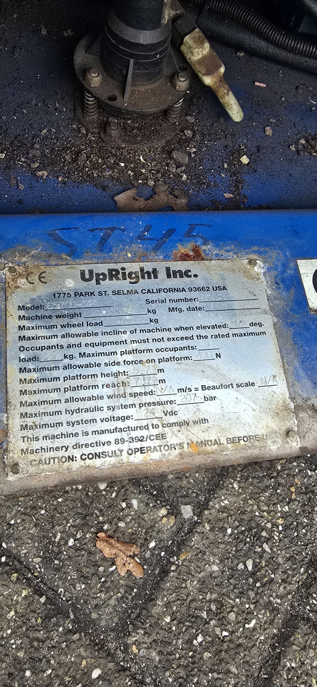 Schaarhoogwerker Upright 8 meter