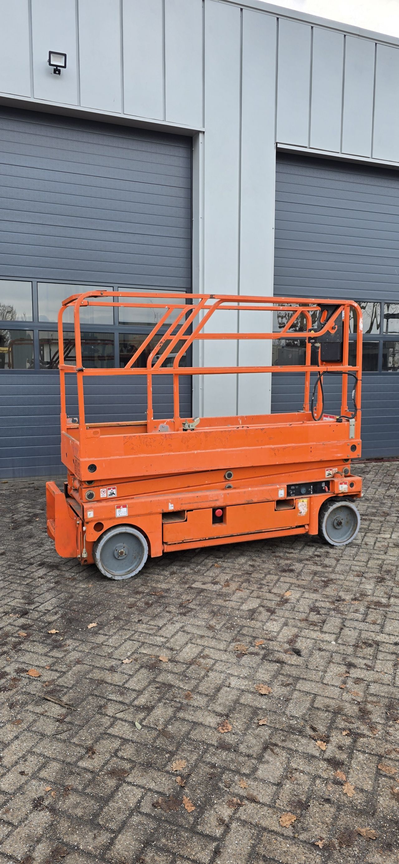 Haulotte Compact 8 schaarhoogwerker 8 meter