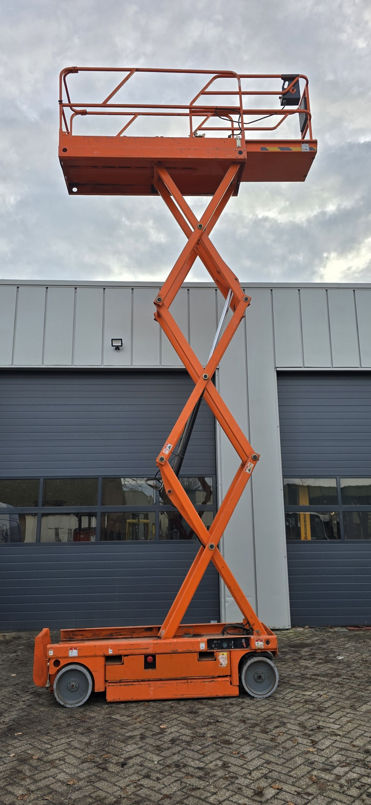 Haulotte Compact 8 schaarhoogwerker 8 meter