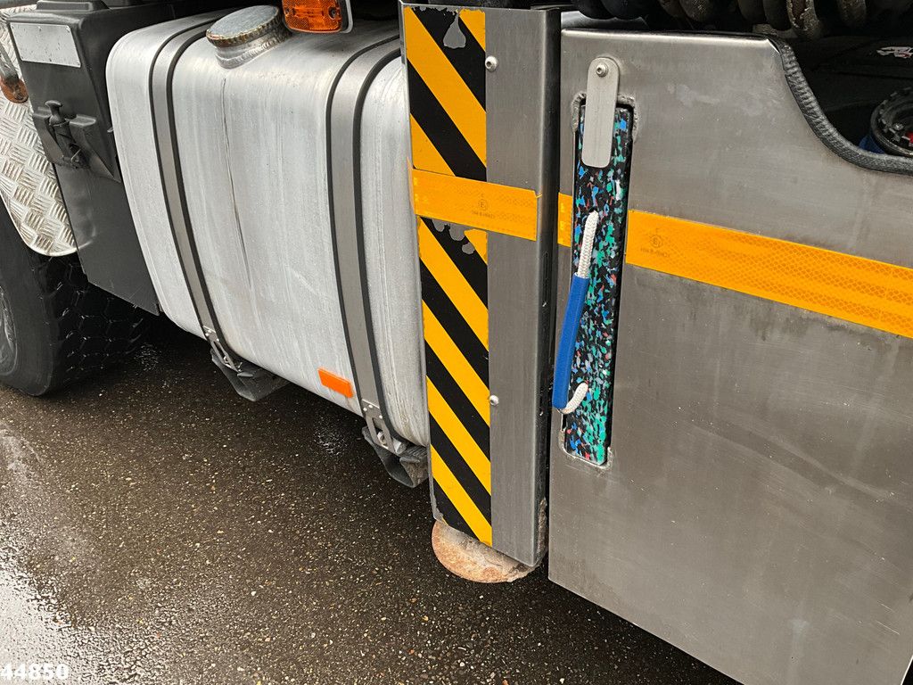 Iveco Trakker AD380T41W 8x6 Euro 6 HMF 19 Tonmeter Z-kraan