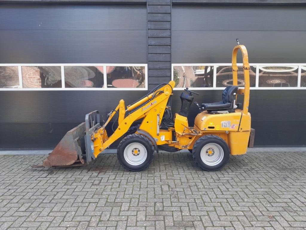Mustang KL 158 minishovel zelfde als Weidemann 1140