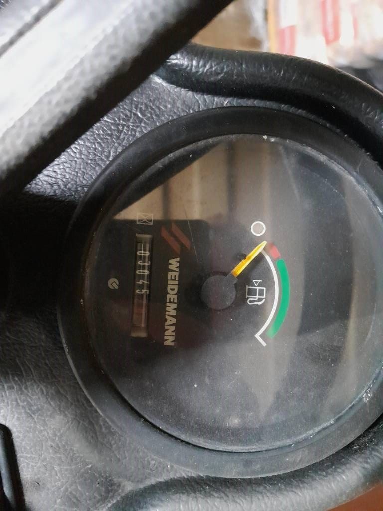 Mustang KL 158 minishovel zelfde als Weidemann 1140