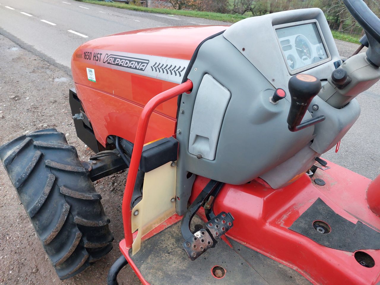 Valpadava 1650 HST met hefmast