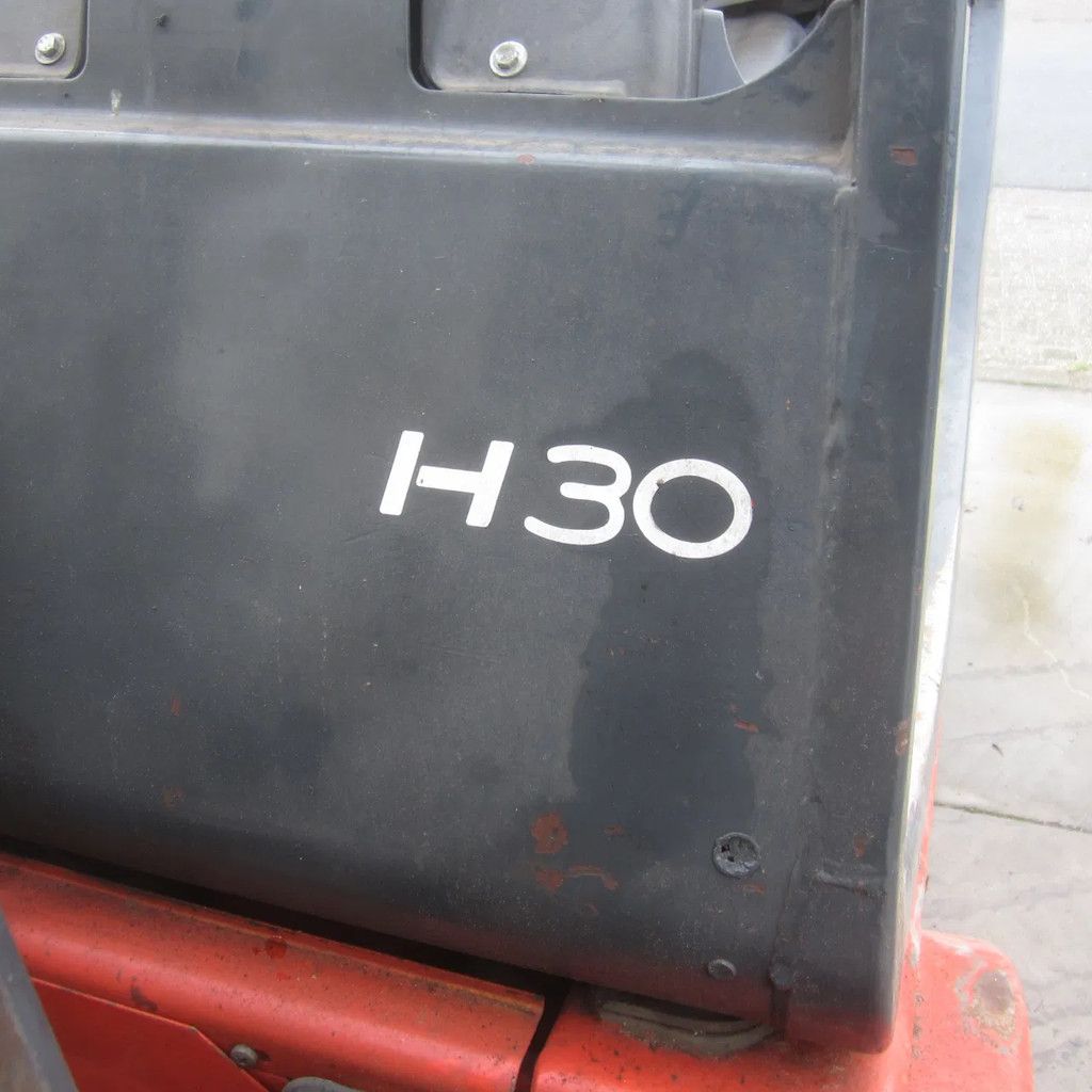 Linde Heftruck, H30, diesel, duplomast, side shift.