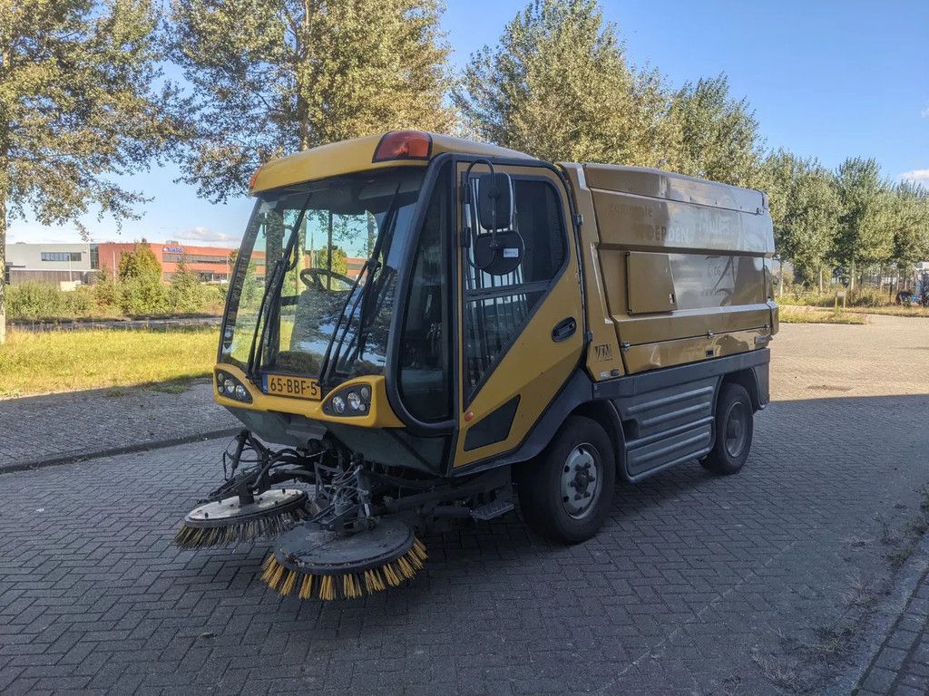 JOHNSTON SWEEPERS CX 400