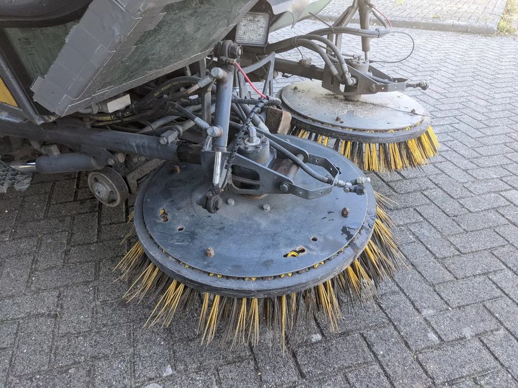 JOHNSTON SWEEPERS CX 400