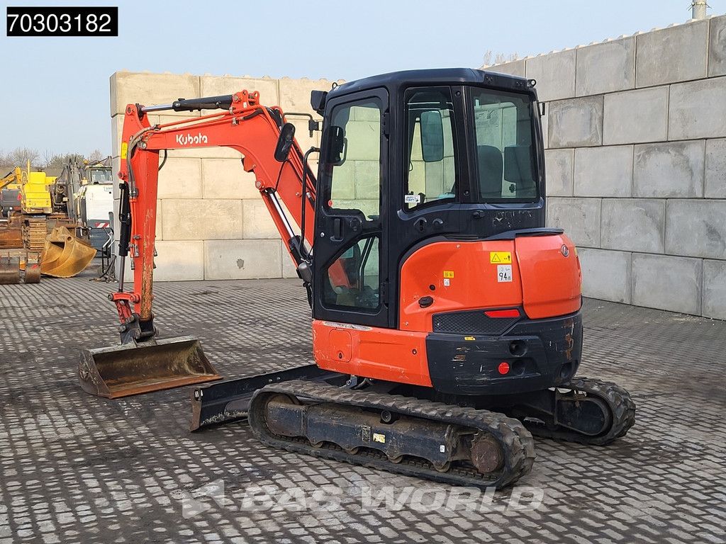Kubota U36 -4 A/C - 3 Buckets