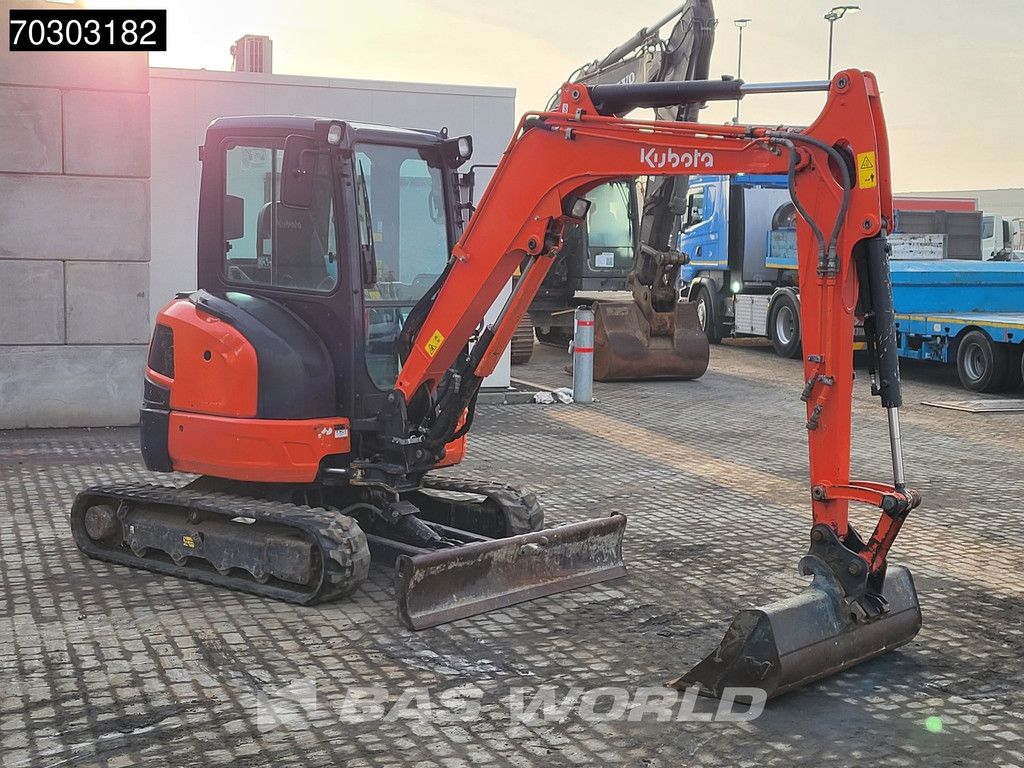 Kubota U36 -4 A/C - 3 Buckets