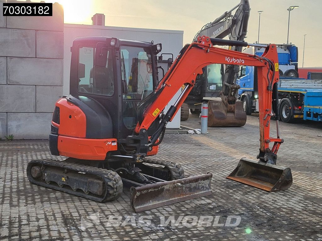 Kubota U36 -4 A/C - 3 Buckets