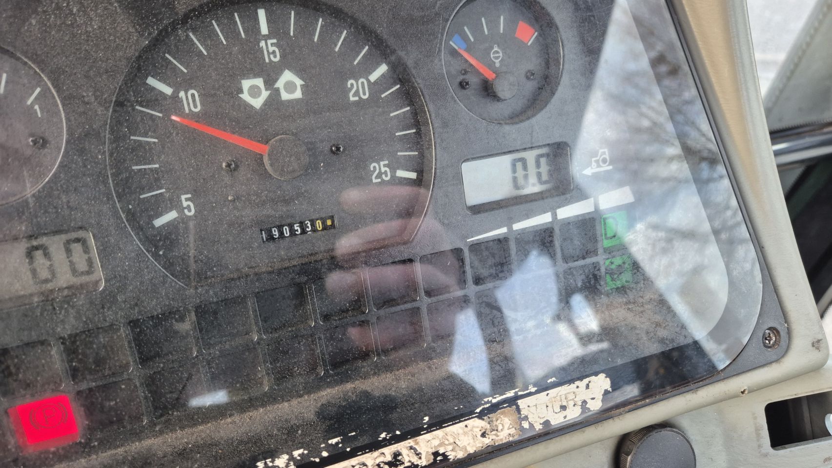 Massey Ferguson 6270 Dynashift met Kruip, Fronthef PTO