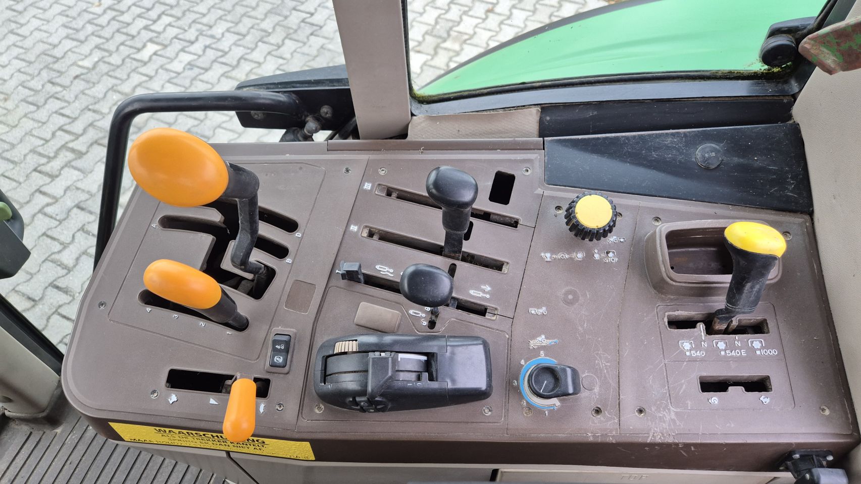 JOHN DEERE 6320 SE PQ met Airco
