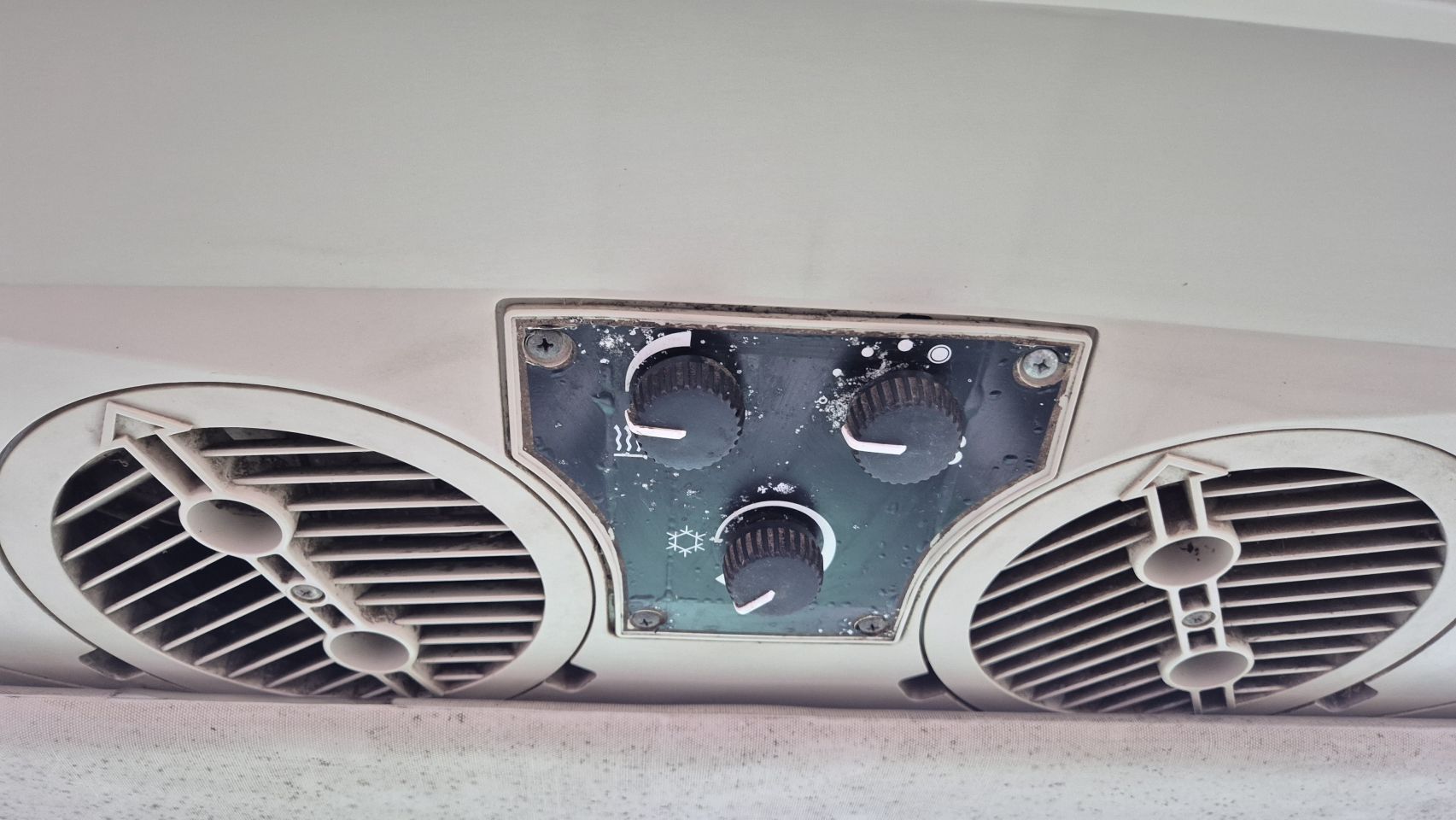 JOHN DEERE 6320 SE PQ met Airco